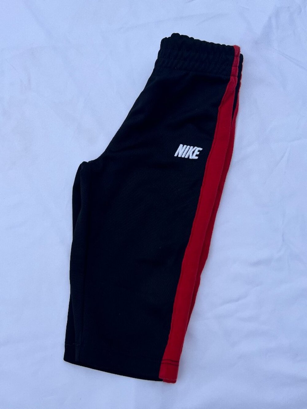 Baby Boys 12M Nike Athletic Pants — Black/Red Stripe —‎ GUC